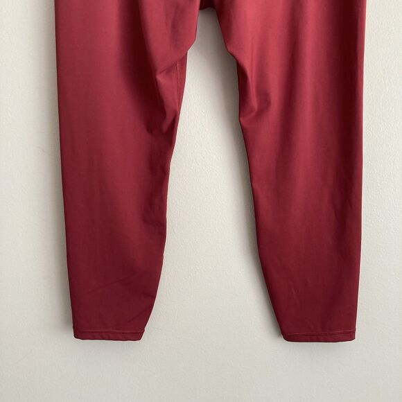 Athleta Elation Train 7/8 Tight Athletic Leggings Size XL Maroon Red Gym Workout - Picture 9 of 10